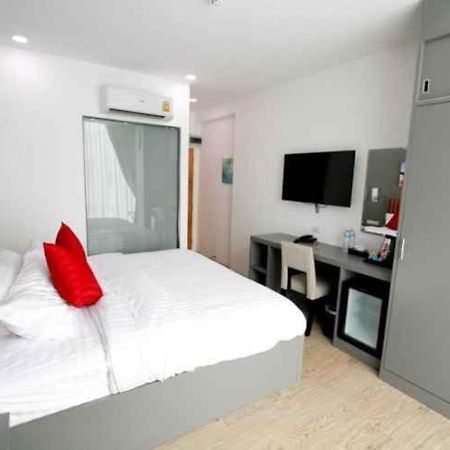 Zen Hotel Sukhumvit 20 Bangkok Exterior photo